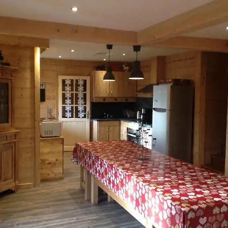 Chalet De Camille 木屋 勒利然