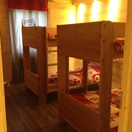 Chalet De Camille 勒利然